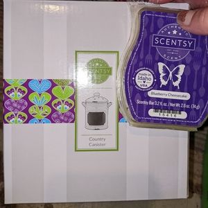 Scentsy Warmer and Blueberry Cheesecake